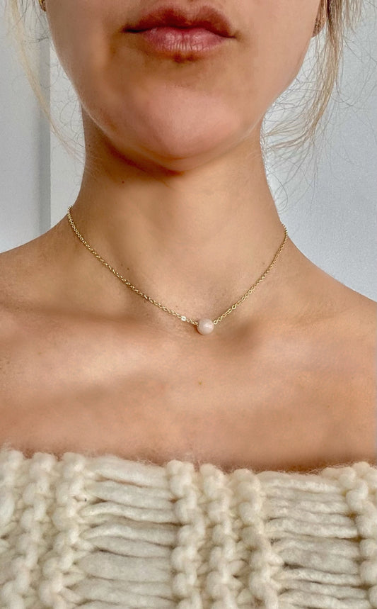 Pink moonstone crystal necklace, 14kt gold chain, minimalist style gold necklace, faceted moonstone bead, healing necklace